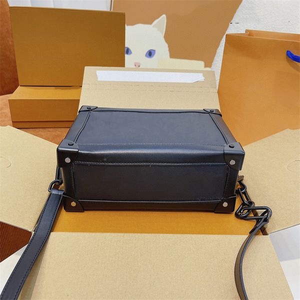 soft trunk shoulder bag classical style crossbody designer evening men handbag wallet ladies favorite messenger bags square clutche louiseit
soft trunk shoulder bag classical style crossbody designer evening men handbag wallet ladies favorite messenger bags square clutche louiseit