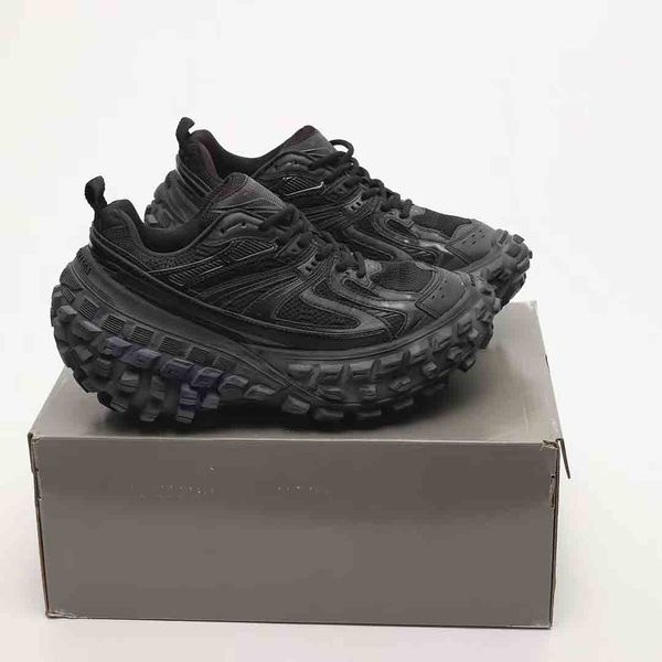 french high-end luxury men's and women's shoes guard series low tank track tire off-road outdoor thick bottom leisure sports joggi, Black;white
french high-end luxury men's and women's shoes guard series low tank track tire off-road outdoor thick bottom leisure sports joggi, Black;white
