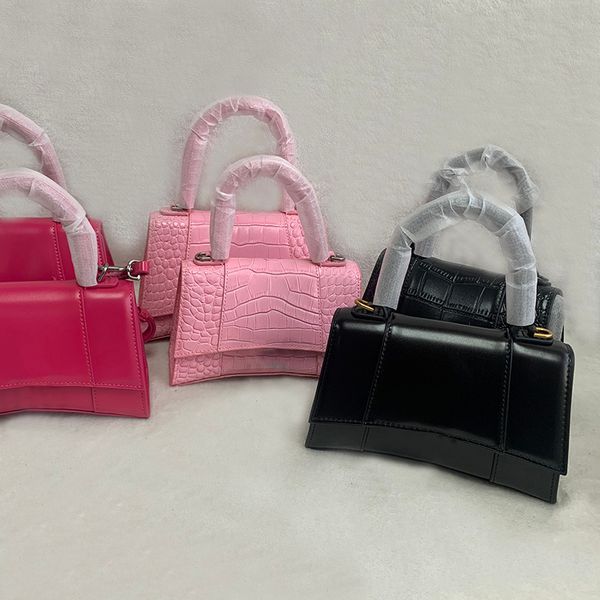 classic half moon luxury handle tote woman retro shoulder bags purse fashion cross body bag crocodile pattern genuine leather bag handbags
classic half moon luxury handle tote woman retro shoulder bags purse fashion cross body bag crocodile pattern genuine leather bag handbags