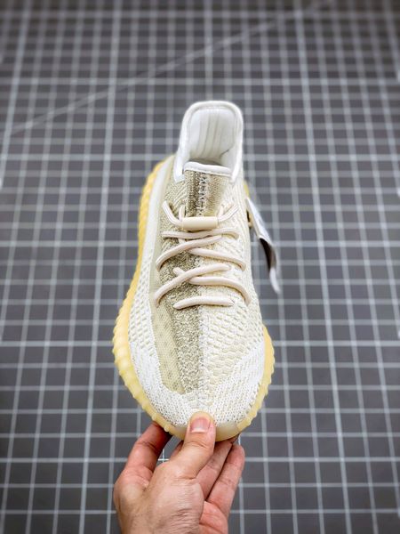 2022 reflective beluga 2.0 zebra men woman v2 running shoes mens clay cream black copper bazzling blue tint bred sneakers boost chaussures d
2022 reflective beluga 2.0 zebra men woman v2 running shoes mens clay cream black copper bazzling blue tint bred sneakers boost chaussures d