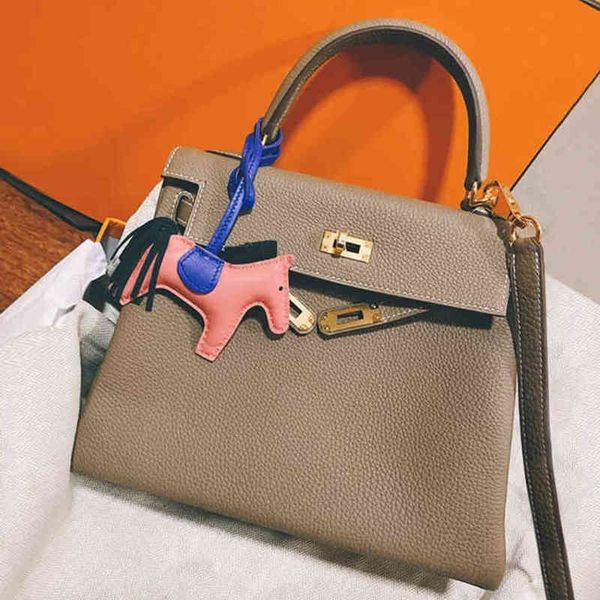 beautiful designer paul herme handbags fashion t litchi pattern layer cowhide kelyss sewn in bride bag single shoulder messenger cz t5ve
beautiful designer paul herme handbags fashion t litchi pattern layer cowhide kelyss sewn in bride bag single shoulder messenger cz t5ve