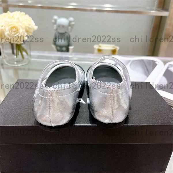 silver color little lady princess shoes 2022ss newly ballet shoes high-end girls flat-shoes luxury dancing shoe size 26-35 summer casual dr-, Black;grey
silver color little lady princess shoes 2022ss newly ballet shoes high-end girls flat-shoes luxury dancing shoe size 26-35 summer casual dr-, Black;grey