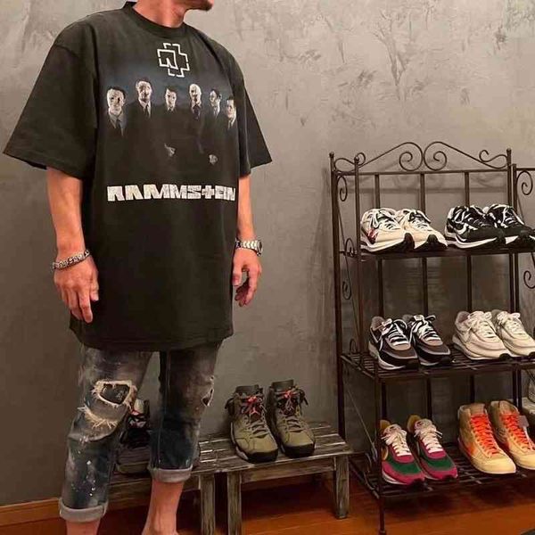 2022 designer bal t shirt and german chariot band destroy washed vintage short sleeved t-shirt, White;black
2022 designer bal t shirt and german chariot band destroy washed vintage short sleeved t-shirt, White;black