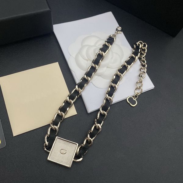designer jewelry fashion thick chain choker necklaces wearing leather rope women's lambskin rope double letters with diamonds metal nec, Golden;silver
designer jewelry fashion thick chain choker necklaces wearing leather rope women's lambskin rope double letters with diamonds metal nec, Golden;silver