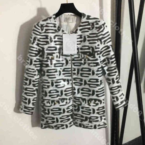 fashion women designer jackets long sleeves blazers crew necks sequin embroidered coats logo ch..el brands ins ladies streetwear trending a, Black;brown
fashion women designer jackets long sleeves blazers crew necks sequin embroidered coats logo ch..el brands ins ladies streetwear trending a, Black;brown