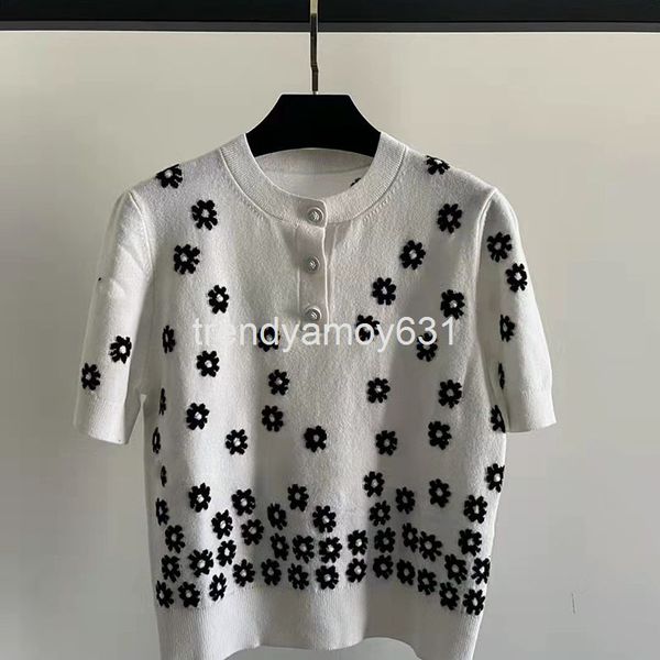 women's knits & tees early spring literary and artistic style embroidered daisy jacquard round neck button short sleeve knitted pullove, White
women's knits & tees early spring literary and artistic style embroidered daisy jacquard round neck button short sleeve knitted pullove, White