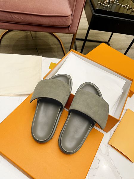 designers slippers smooth women sandals flat comfort mules padded front strap slipper, Black
designers slippers smooth women sandals flat comfort mules padded front strap slipper, Black