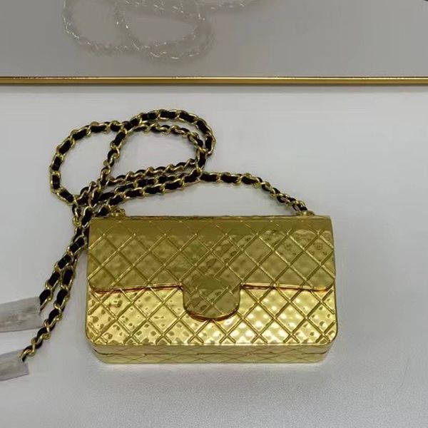 mini flap bag hammer forging metal evening bags women shoulder cross body bag handbag purse chain leather strap fashion letters golden plaid
mini flap bag hammer forging metal evening bags women shoulder cross body bag handbag purse chain leather strap fashion letters golden plaid