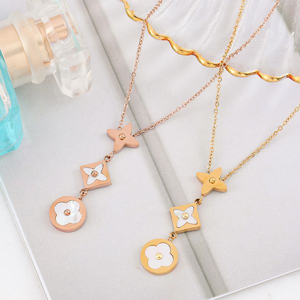 18k rose gold 3 clover pendant necklace titanium steel engagement jewelry for women gift, Silver
18k rose gold 3 clover pendant necklace titanium steel engagement jewelry for women gift, Silver