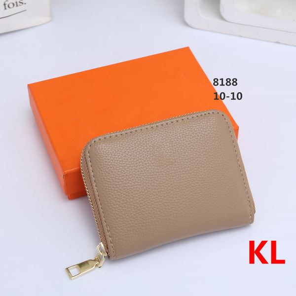 women wallets fashion designers luxury purse cluth brand men wallet classic passport card holder credit wholesale cheque book box #8188 10cm, Red;black
women wallets fashion designers luxury purse cluth brand men wallet classic passport card holder credit wholesale cheque book box #8188 10cm, Red;black