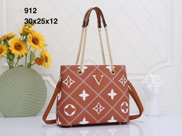 7a quality luxurys designers bags women sliver chain crossbody bag pu leather handbag tote flip cover diagonal shoulder bags messenger bags
7a quality luxurys designers bags women sliver chain crossbody bag pu leather handbag tote flip cover diagonal shoulder bags messenger bags
