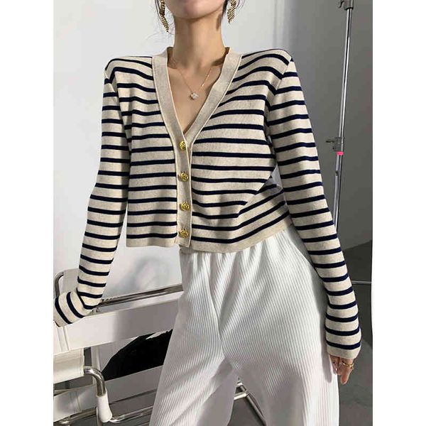 women's knits & tees spring 2022 metal button cardigan thin women's lazy college stripe simple versatile sweater lq2y, White
women's knits & tees spring 2022 metal button cardigan thin women's lazy college stripe simple versatile sweater lq2y, White