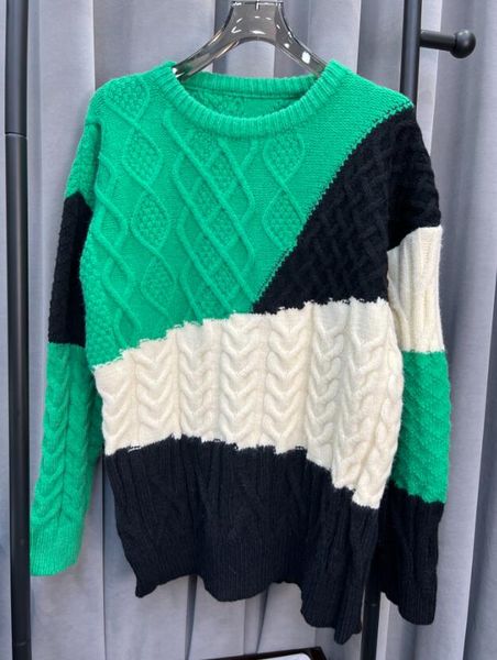 brand designers design fashionable men's sweaters leisure long classic luxury plaid pullover a variety of styles and women's loose, White;black
brand designers design fashionable men's sweaters leisure long classic luxury plaid pullover a variety of styles and women's loose, White;black