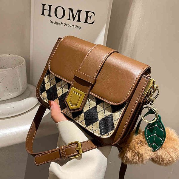 super popular small women's autumn and winter new msenger high sense 2022 luxury brand fashion design versatile ladies bags
super popular small women's autumn and winter new msenger high sense 2022 luxury brand fashion design versatile ladies bags