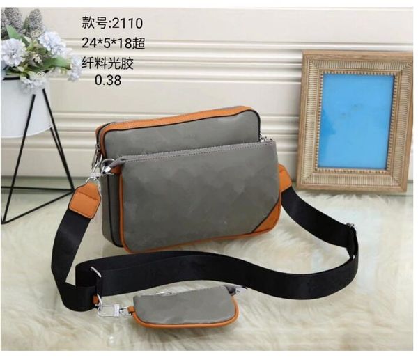 luxury printed lovers small satchel bag big women one-shoulder crossbody handbag male men fashion bag boys girls backpack
luxury printed lovers small satchel bag big women one-shoulder crossbody handbag male men fashion bag boys girls backpack