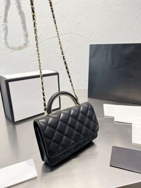 22ss women woc new fortune bag luxurys handbag sheepskin classic quilted diamond designer flip bags gold hardware chain cross shoulder bag l
22ss women woc new fortune bag luxurys handbag sheepskin classic quilted diamond designer flip bags gold hardware chain cross shoulder bag l