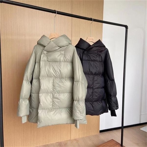 short down jacket women winter 90% white duck down warm and soft fashion solid color winter jacket 201209, Black
short down jacket women winter 90% white duck down warm and soft fashion solid color winter jacket 201209, Black