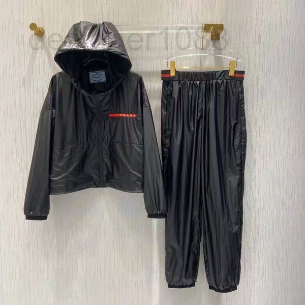 two piece dress designer pa2021 spring new nylon series hooded jacket waist sports pants g3x5, White
two piece dress designer pa2021 spring new nylon series hooded jacket waist sports pants g3x5, White
