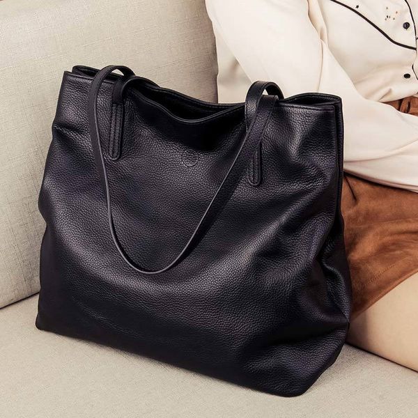 quality purses women chain favorite tote famous leather crossbody handbag fashion bag bags shoulder gold embossing purse hight jevif h156bag
quality purses women chain favorite tote famous leather crossbody handbag fashion bag bags shoulder gold embossing purse hight jevif h156bag