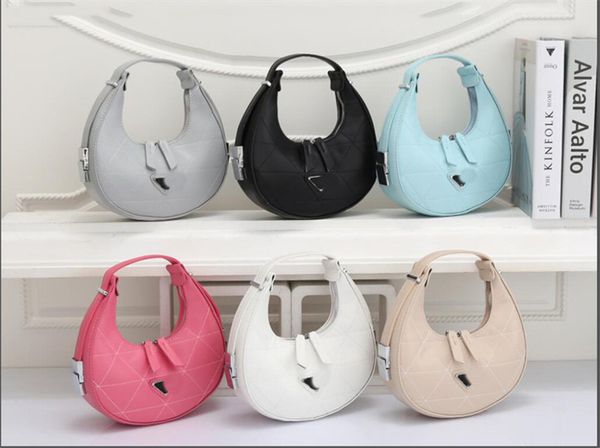 designer totes bags handbags loop crossbody clutch bag collection half-moon baguette croissant tote cookie graphy womens triangle sign pu ha
designer totes bags handbags loop crossbody clutch bag collection half-moon baguette croissant tote cookie graphy womens triangle sign pu ha