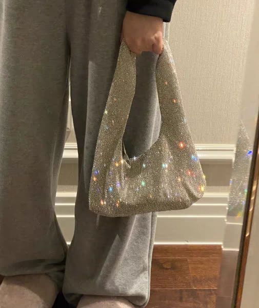 designer rhinestones evening shoulder bag beaded crystal clutch bag diamonds dinner party wedding purse hobos tote handbag
designer rhinestones evening shoulder bag beaded crystal clutch bag diamonds dinner party wedding purse hobos tote handbag