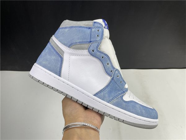 shoes mens 1 hype royal basketball jumpman 1s white blue outdoor sports sneakers ship size us5.5-13
shoes mens 1 hype royal basketball jumpman 1s white blue outdoor sports sneakers ship size us5.5-13