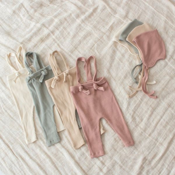 kids designer clothes girls pit striped clothing sets baby summer suspenders with hats outfits solid casual cotton pp pants caps suits bouti, White
kids designer clothes girls pit striped clothing sets baby summer suspenders with hats outfits solid casual cotton pp pants caps suits bouti, White