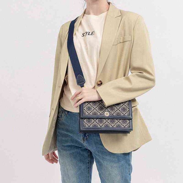 factory sale 49% off counter new cowhide women's bag fashion senior retro one shoulder light messenger small square bag fashion
factory sale 49% off counter new cowhide women's bag fashion senior retro one shoulder light messenger small square bag fashion
