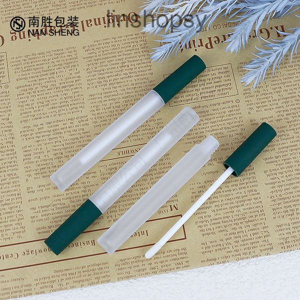 factory outlet lipstick tube round plastic glazed lip transparent liquid eye shadow color packing material
factory outlet lipstick tube round plastic glazed lip transparent liquid eye shadow color packing material