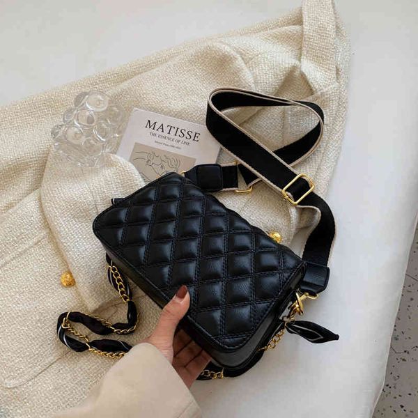 fashion women's new high-quality versatile bag luxury designer lingge chain adjustable metal ball small square single shoulder cross fo
fashion women's new high-quality versatile bag luxury designer lingge chain adjustable metal ball small square single shoulder cross fo