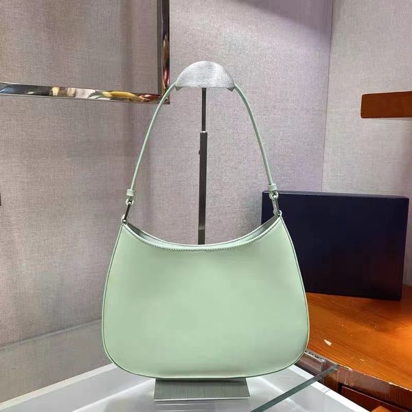 2022 fashion women handbag luxury designer bags caviar leather embroidery multicolor single shoulder large capacity bucket bag crossbody pur
2022 fashion women handbag luxury designer bags caviar leather embroidery multicolor single shoulder large capacity bucket bag crossbody pur