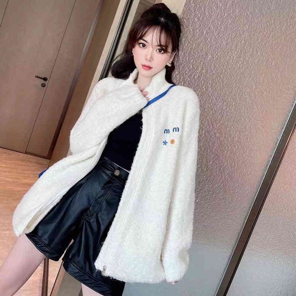 women's knits tees autumn and winter korean version loose lazy style stand collar embroidery thickened zipper cardigan wool knitted wom, White
women's knits tees autumn and winter korean version loose lazy style stand collar embroidery thickened zipper cardigan wool knitted wom, White