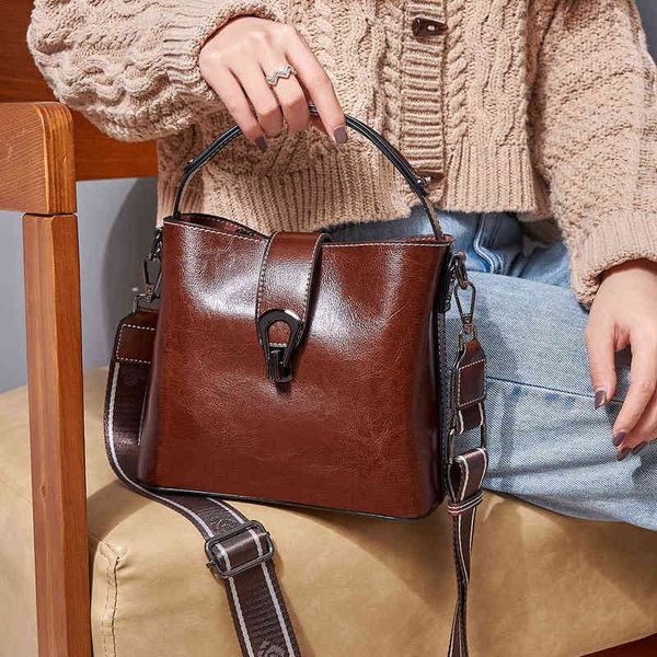 designers bags stya bag women's 2021 new versatile large capacity cowhide bucket broadband single shoulder bag messenger fashion
designers bags stya bag women's 2021 new versatile large capacity cowhide bucket broadband single shoulder bag messenger fashion