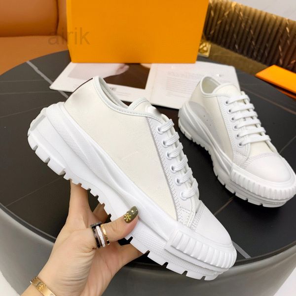 rhyton casual shoes women designer sneakers vintage shoes fashion designers shoe canvas letters genuine leather chaussures ladies shoes, Black
rhyton casual shoes women designer sneakers vintage shoes fashion designers shoe canvas letters genuine leather chaussures ladies shoes, Black