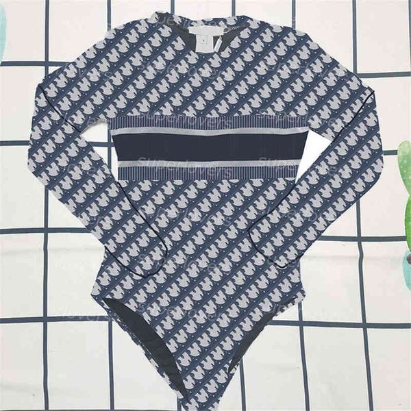 letters printed swimsuit womens one piece long sleeve diving swimwear padded vintage beach bathing suit, White;black
letters printed swimsuit womens one piece long sleeve diving swimwear padded vintage beach bathing suit, White;black