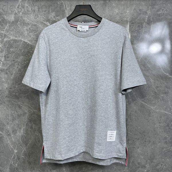 women's t-shirt designer tom 2022 spring / summer new couple's off duty ribbon splicing round neck tb short sleeve t-shirt men, White
women's t-shirt designer tom 2022 spring / summer new couple's off duty ribbon splicing round neck tb short sleeve t-shirt men, White