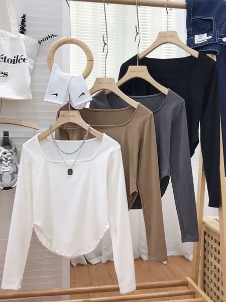 irregular hem u-neck long-sleeved t-shirt women's spring korean version slim fit bottoming shirt thin fitness cx220329, White;red
irregular hem u-neck long-sleeved t-shirt women's spring korean version slim fit bottoming shirt thin fitness cx220329, White;red