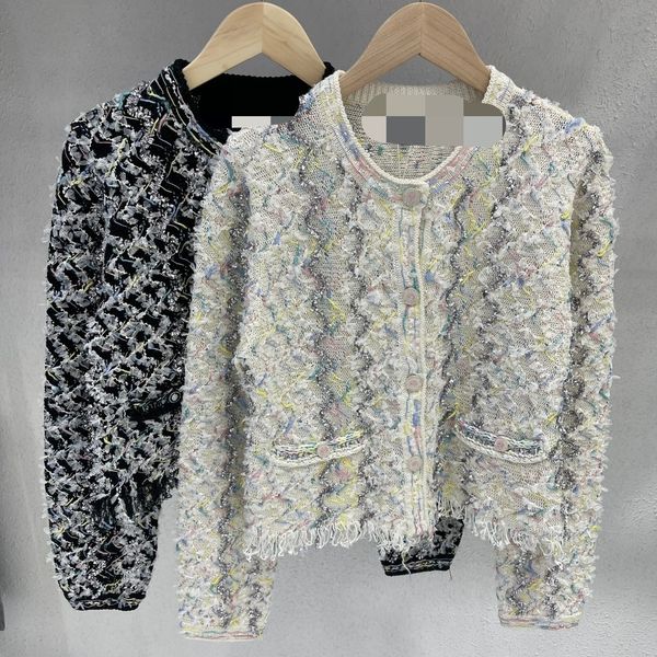 512 2022 summer kint cardigan long sleeve crew neck brand same style sweater plaid luxury womens clothes dl, White;black
512 2022 summer kint cardigan long sleeve crew neck brand same style sweater plaid luxury womens clothes dl, White;black