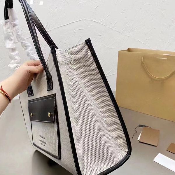 2022 popular canvas bag op26 women's large capacity versatile fashion texture commuter shoulder tote bag
2022 popular canvas bag op26 women's large capacity versatile fashion texture commuter shoulder tote bag