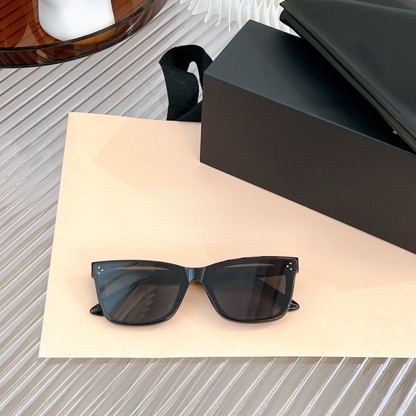 2022 new gm sunglasses women's plate large frame sunglasses burtying men's korean version all-match square glasses, White;black
2022 new gm sunglasses women's plate large frame sunglasses burtying men's korean version all-match square glasses, White;black