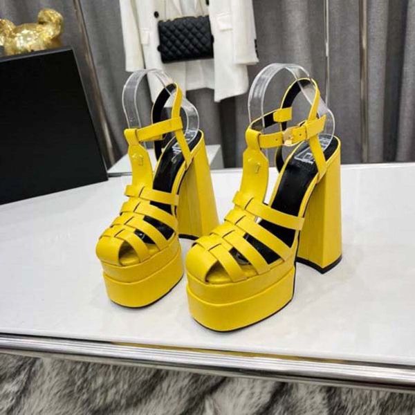 2022 spring ultra high heel waterproof platform roman sandals hate sky high runway show large size european and american foreign trade sanda, Black
2022 spring ultra high heel waterproof platform roman sandals hate sky high runway show large size european and american foreign trade sanda, Black