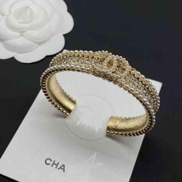 luxury jewelry designer bracelet women vintage gold plated pearl diamond accessories ins new open bracelets valentine's day gift, Golden;silver
luxury jewelry designer bracelet women vintage gold plated pearl diamond accessories ins new open bracelets valentine's day gift, Golden;silver