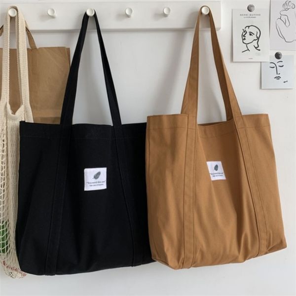 retro shoulder simple solid color small fresh canvas literary womens buckle tote bag large capacity handbag 220707
retro shoulder simple solid color small fresh canvas literary womens buckle tote bag large capacity handbag 220707