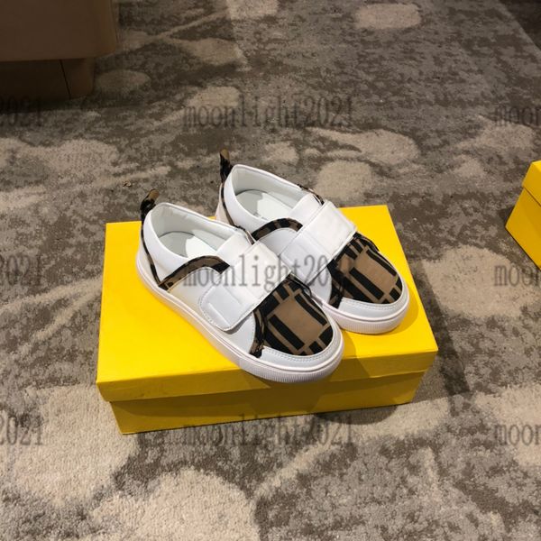2022ss summer luxury designers leather sneakers shoes new kids dancing shoes sneaker running hollow out retro girls sport canvas shoe embroi, Black;red
2022ss summer luxury designers leather sneakers shoes new kids dancing shoes sneaker running hollow out retro girls sport canvas shoe embroi, Black;red