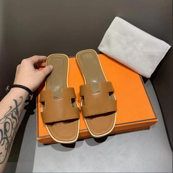 2021 womens summer sandals beach slide slippers crocodile skin leather flip flops heels ladies sandali fashion designs orange scuffs shoes, Black
2021 womens summer sandals beach slide slippers crocodile skin leather flip flops heels ladies sandali fashion designs orange scuffs shoes, Black