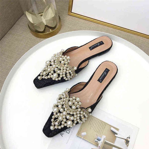slippers round toe lace women black beige pearl rhinestone fashion slides mules shoes slip on summer casual outdoor dress 220328
slippers round toe lace women black beige pearl rhinestone fashion slides mules shoes slip on summer casual outdoor dress 220328