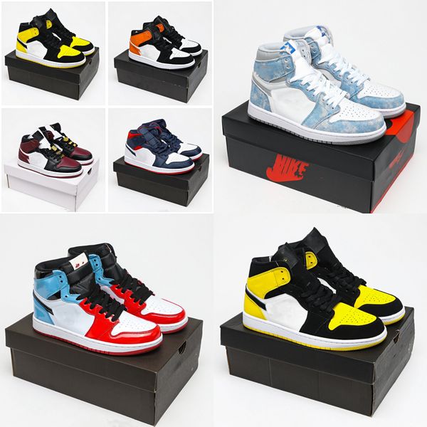 womens mens jumpman 1 basketball shoes 1s university blue patent bred dark mocha high og hyper royal digital pink mid shadow red light smoke
womens mens jumpman 1 basketball shoes 1s university blue patent bred dark mocha high og hyper royal digital pink mid shadow red light smoke