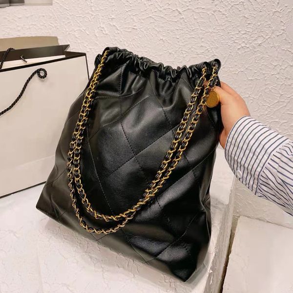 designer women shoulder crossbody chain tote bags luxury large capacity purse fashion leahter girl shopping bag
designer women shoulder crossbody chain tote bags luxury large capacity purse fashion leahter girl shopping bag