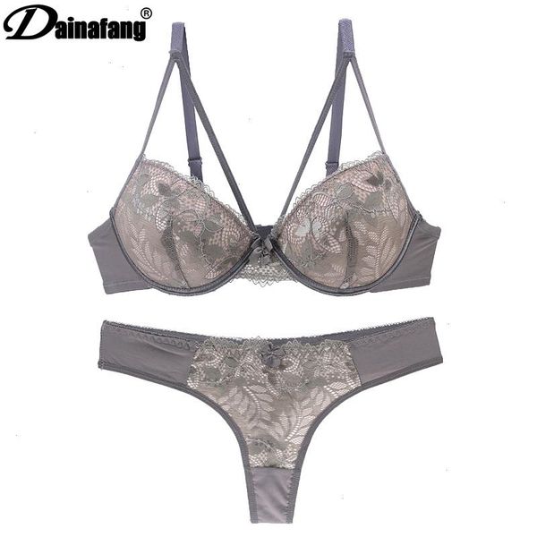 dainafang fashion 32-42 bcde cup set underwear for women lace adjustable push up bra sets thin plus size female, Red;black
dainafang fashion 32-42 bcde cup set underwear for women lace adjustable push up bra sets thin plus size female, Red;black
