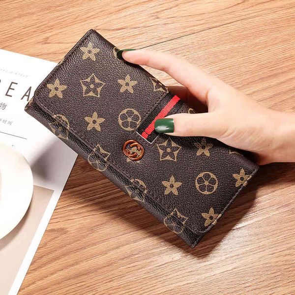 designer cc wallet card womens mens fashion bags womens purse new european and american womens long purse buckle, Red;black
designer cc wallet card womens mens fashion bags womens purse new european and american womens long purse buckle, Red;black